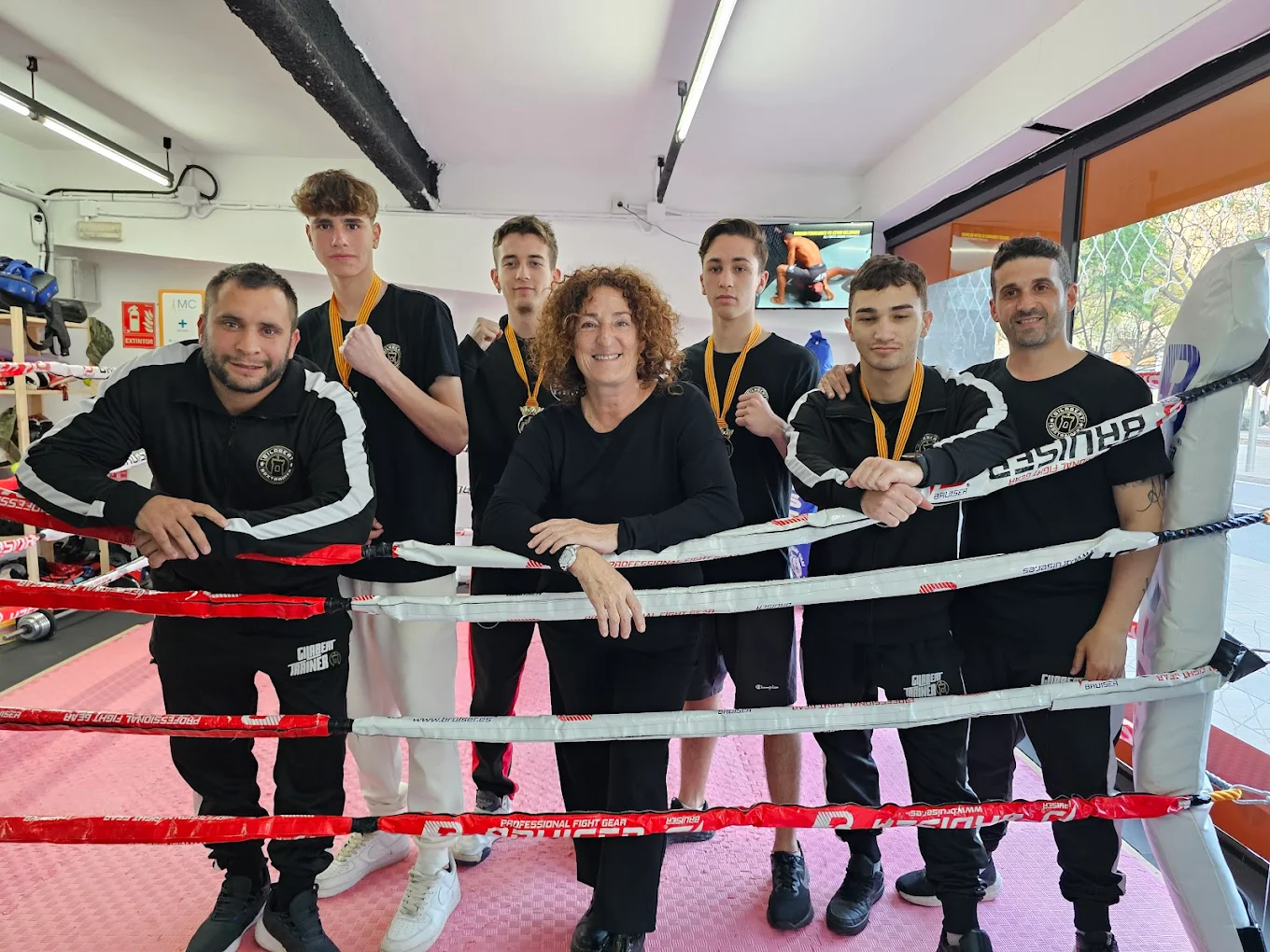 Equipo en el ring